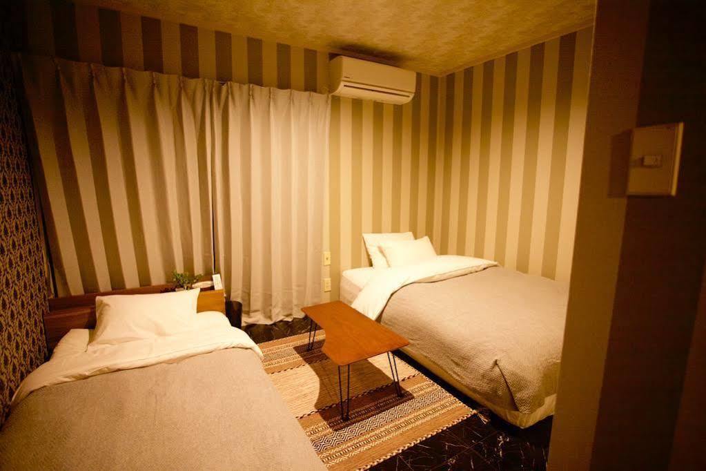 Guesthouse Life Field Kurashiki Extérieur photo
